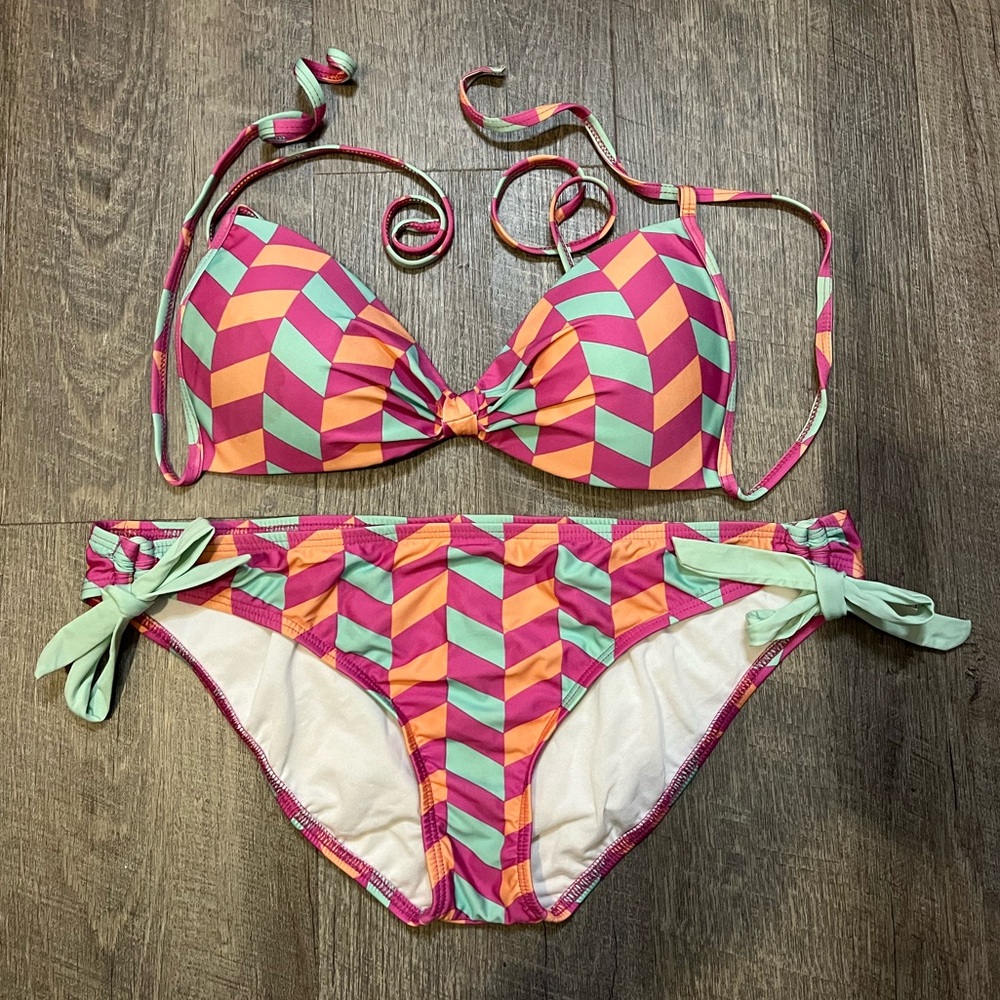 Colorful 2-piece bathing suit - Gianni Bini
